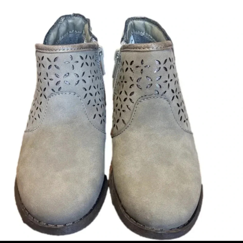 OSHKOSH B'GOSH Little Girls Estell Zipper Closure Ankle Boots